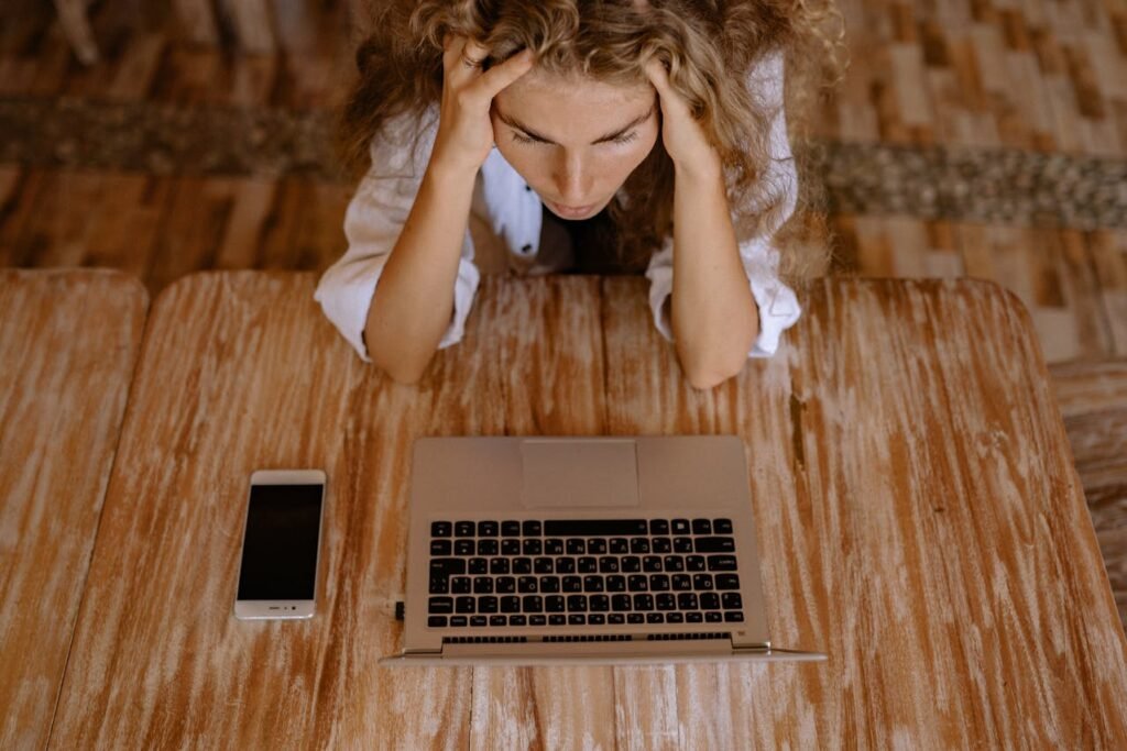pexelsyankrukov4458425 Beawareofmecom Types of Anxiety Disorders to Support employees with anxiety