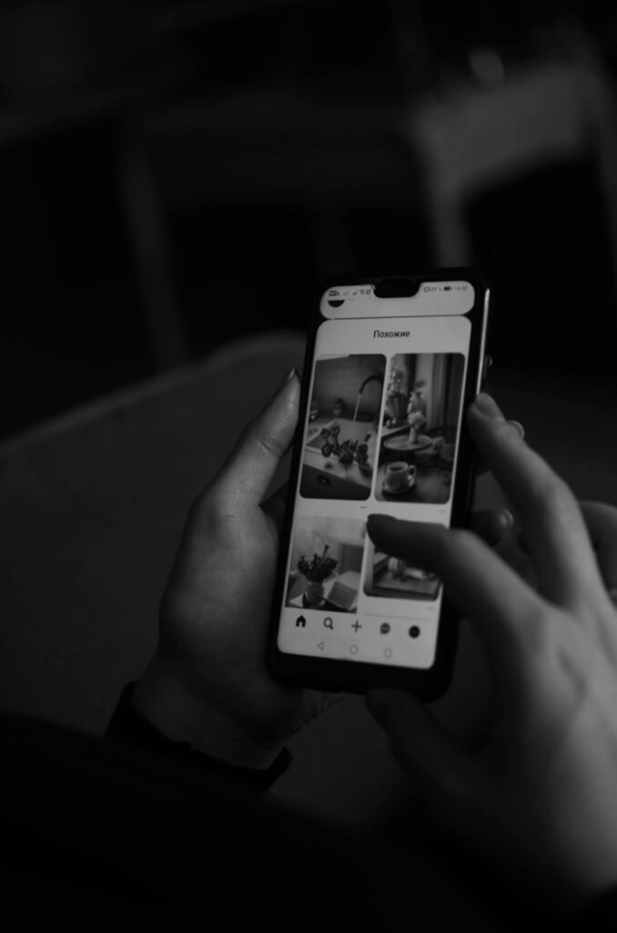 Social Media Addiction 16 Beawareofmecom Social Media Addiction Long Term Strategies for Regaining Balance