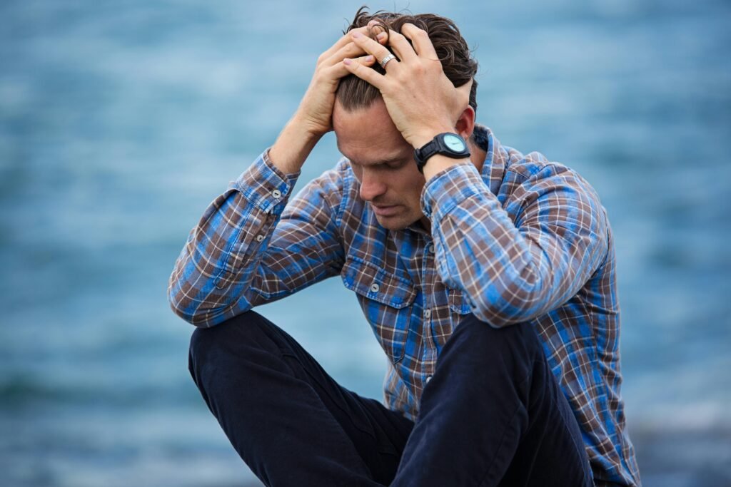 pexelsmastercowley897817 Beawareofmecom How to Recognize and Manage Anxiety Symptoms in Daily Life