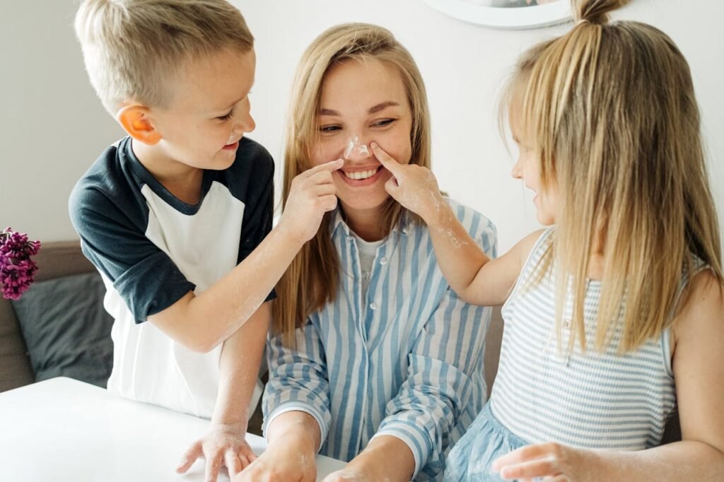 How to Help Siblings Understand and Support a Child with Anxiety 1 Beawareofmecom