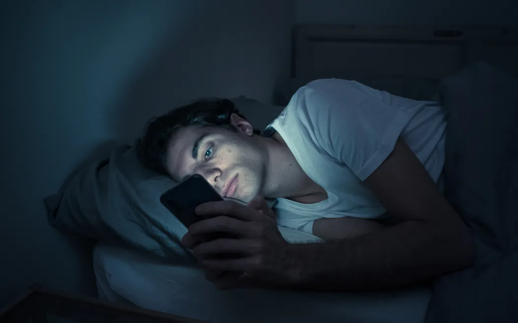10 Signs You’re Addicted to Social Media (And How to Break Free)