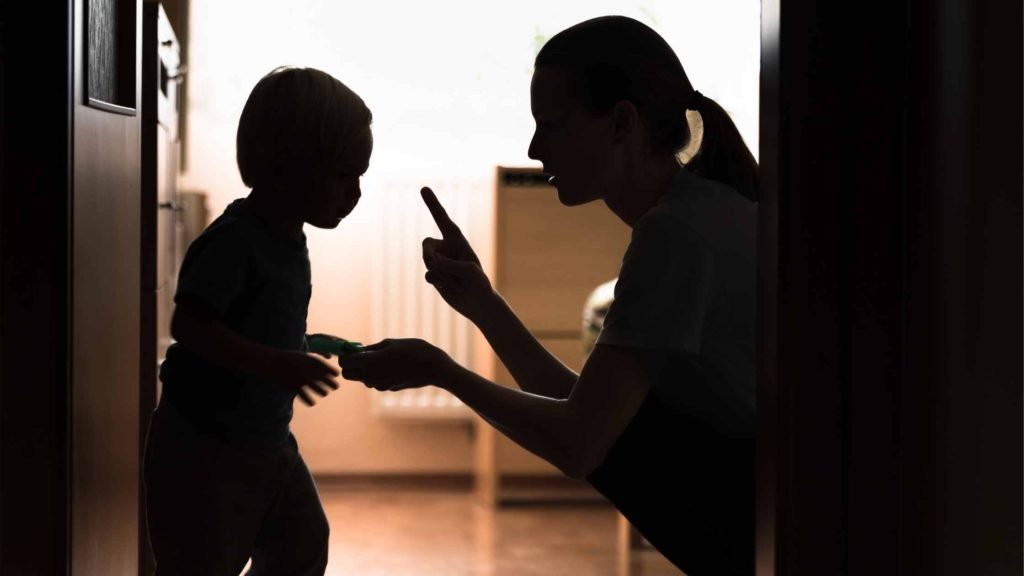 Balancing Strict and Supportive Parenting Beawareofmecom Balancing Strict and Supportive Parenting