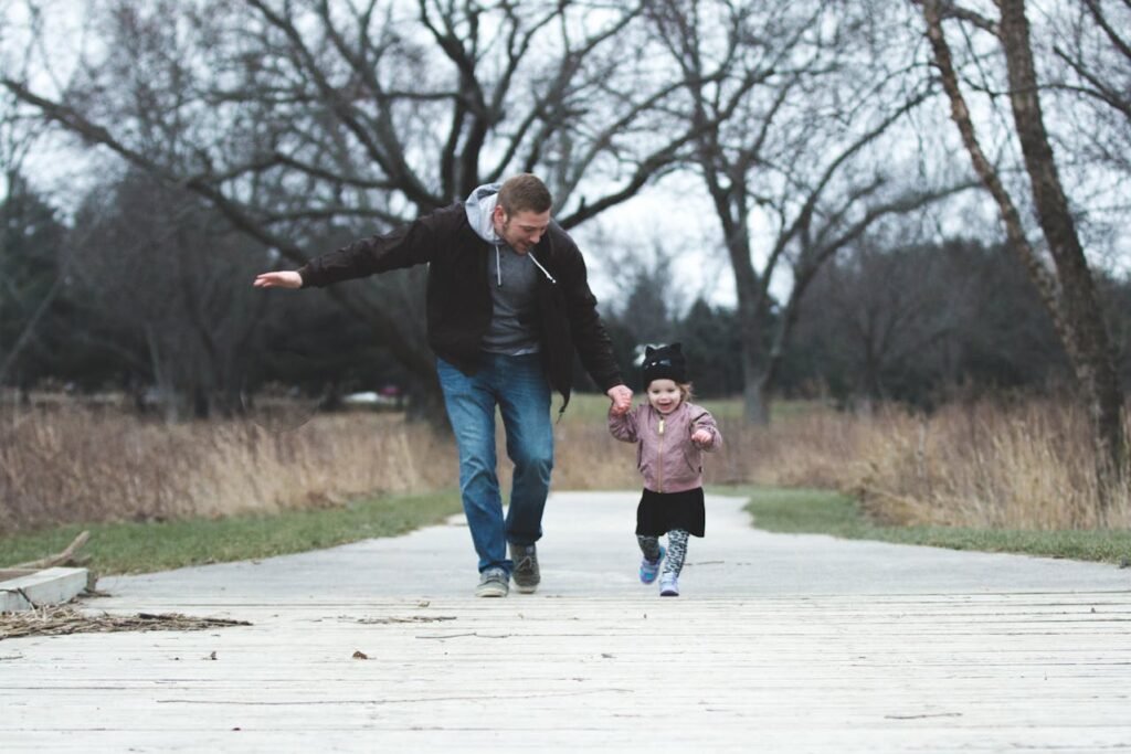 Helicopter vs FreeRange Parenting Finding the Right Balance Beawareofmecom Helicopter vs Free Range Parenting Finding the Right Balance