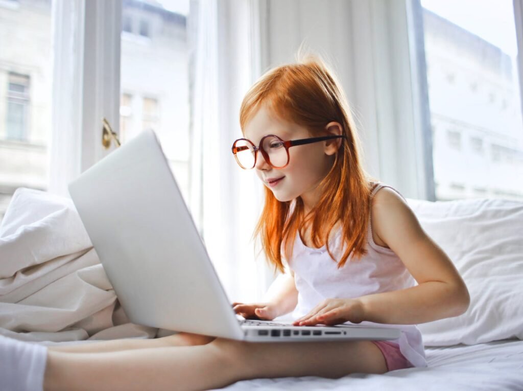 Screen Time Battles StressFree Ways to Manage Technology Use in Kids Beawareofmecom Screen Time Battles Stress Free Ways to Manage Technology Use in Kids
