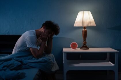 Why Does Anxiety Get Worse at Night? Causes & Solutions