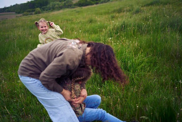 mother plays catch up with her daughters Beawareofmecom Indiana Parenting Time Guidelines Explained Clearly