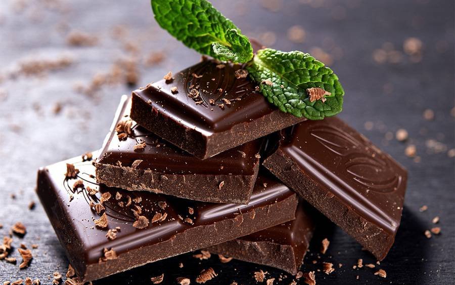 Dark Chocolate Beawareofmecom natural mood boosters