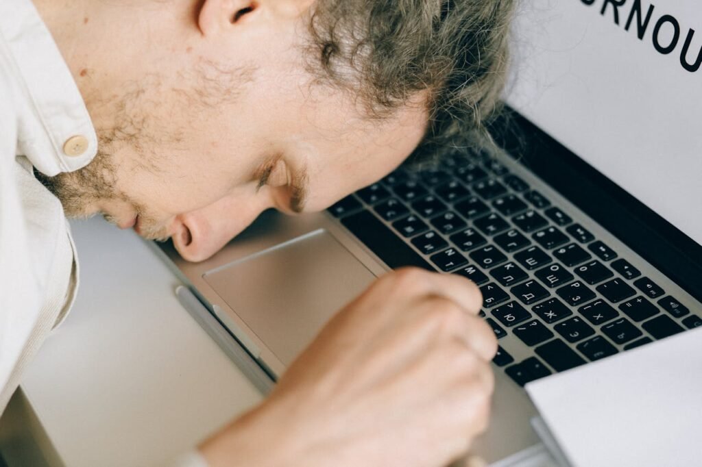 pexelsnvoitkevich6837644 Beawareofmecom why high functioning anxiety goes unnoticed